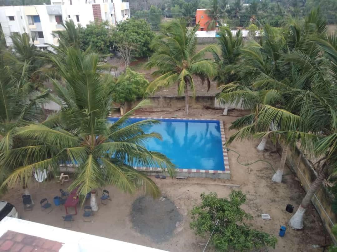 Olive Resort - Spacious 7 Bhk Ac Rooms With 1 Acre Garden, Swimming Pool And Outdoor Games Chennai Exteriör bild