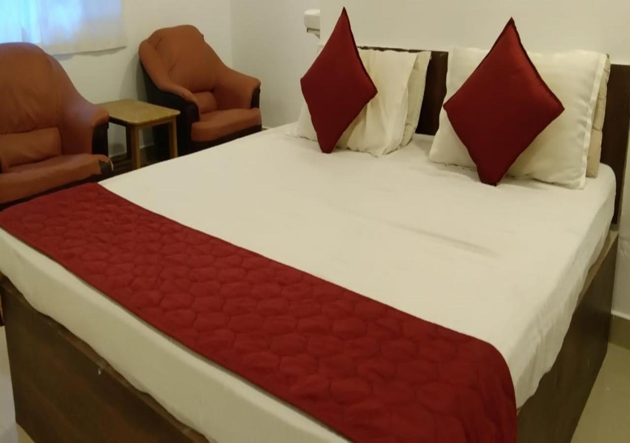 Olive Resort - Spacious 7 Bhk Ac Rooms With 1 Acre Garden, Swimming Pool And Outdoor Games Chennai Exteriör bild